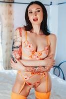 Charlotte Sins